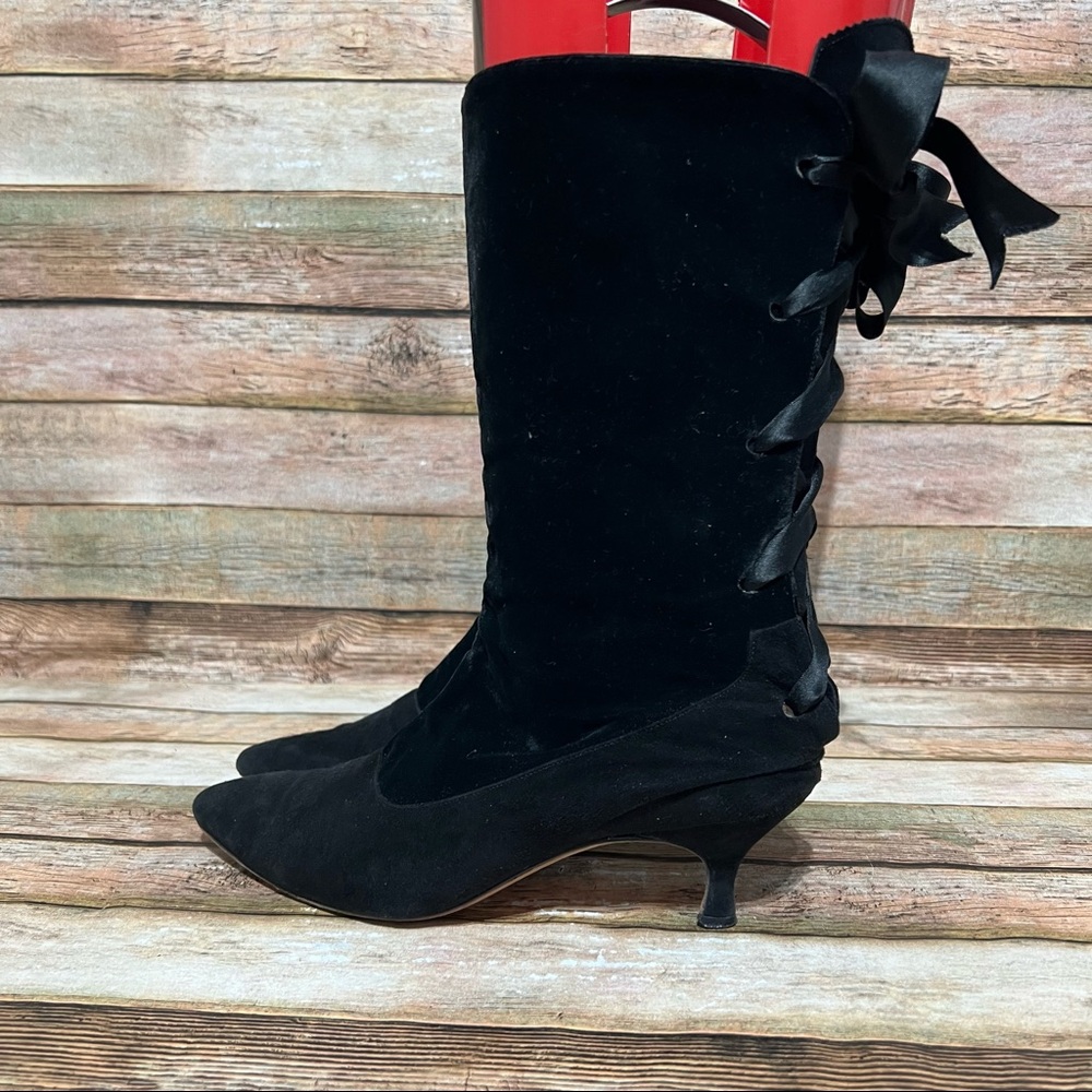 Manola Blahnik Black Suede Kitten Heel Boots